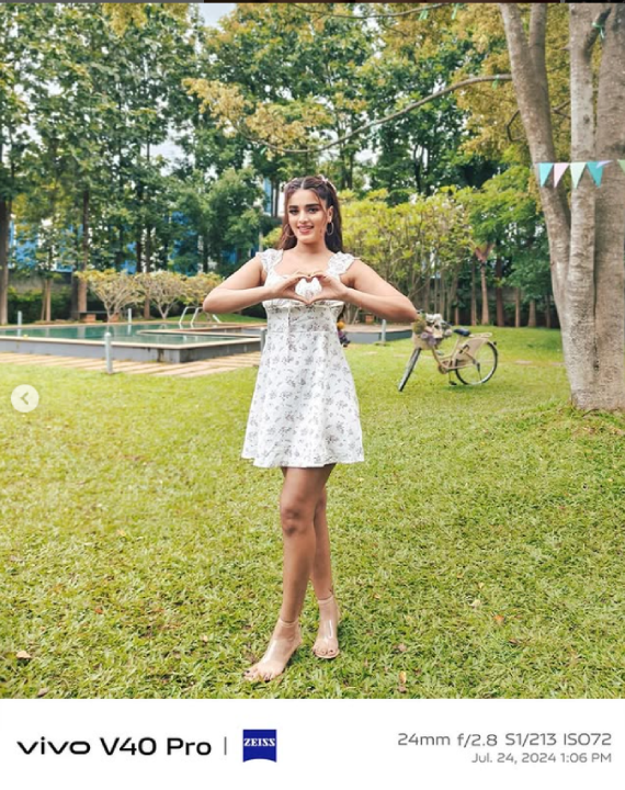 https://eternaltalent.in/wp-content/uploads/2025/06/vivo-nidhi-agerwal.png
